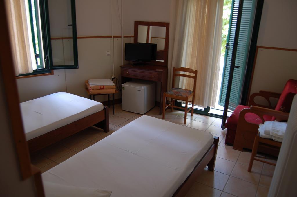Diethnes Larissa Exterior foto
